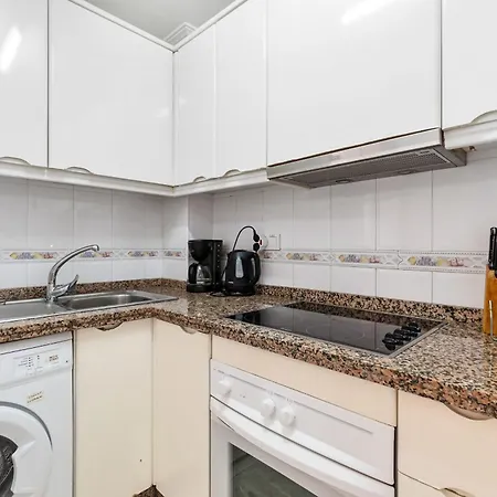 Amplio Vacacional De Tres Apartamento